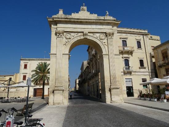 Noto Holiday Kültér fotó